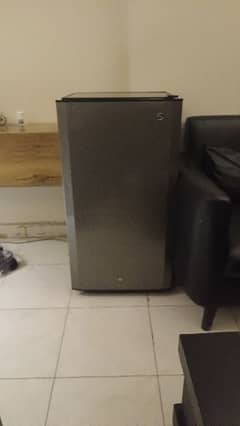 pel one door freezer