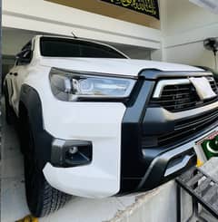 Toyota Hilux Rocco 2023