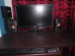 Lenovo LCD 22 inch HP i5 monitor new condition