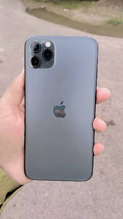 iPhone 11 pro max 64gb j. v