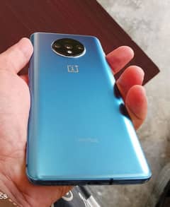 one Plus 7t saf condition 8/128