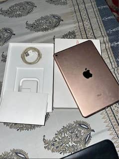 Ipad mini 5 with complete box for PUBG WhatsApp 03207093955 kro