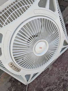 selling fan. all ok good condition