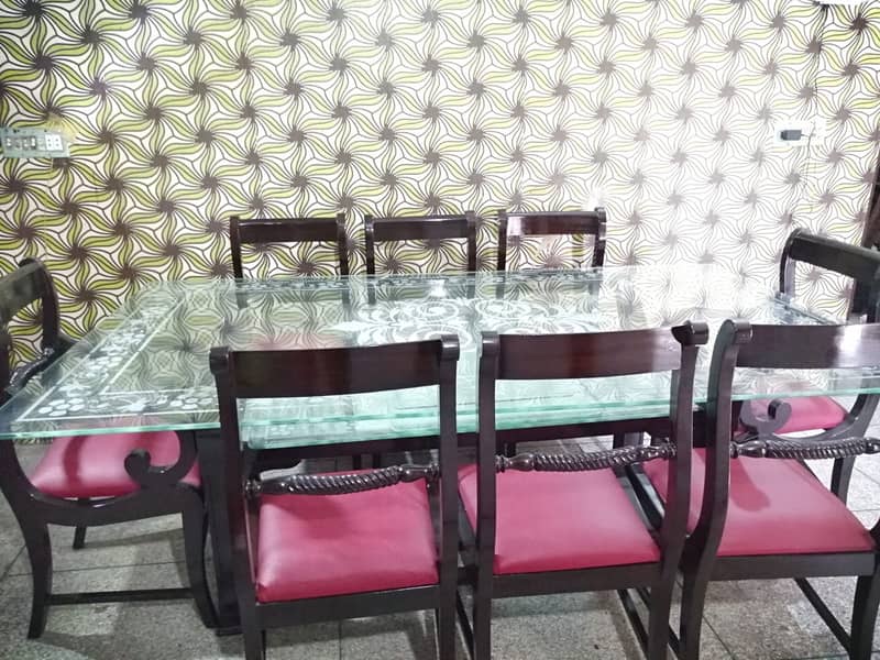 Dining table / 8 seater / glasstop / wholesale rate / dining for sale 4