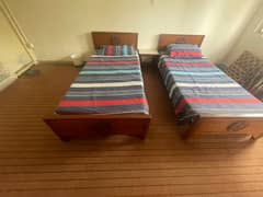 2 single bed