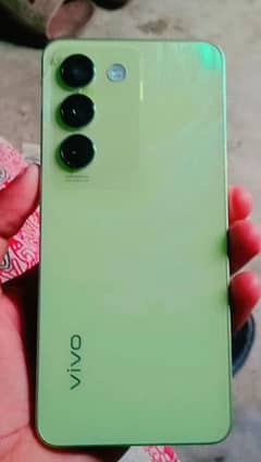 vivo Y 100