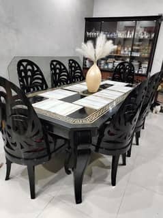 Modern dinning table with 8 chairs