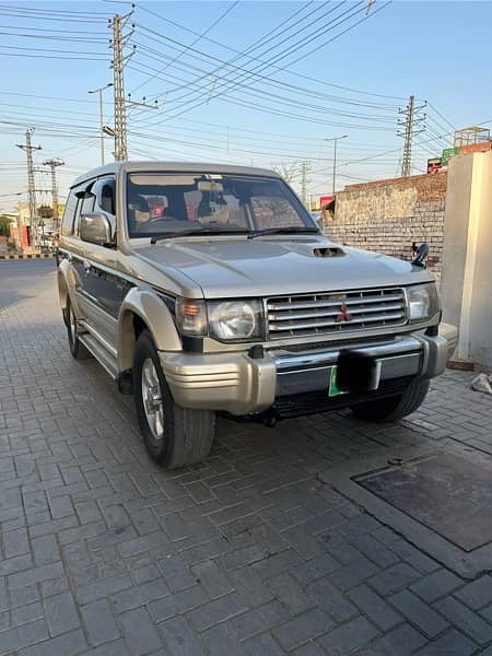 Mitsubishi Pajero 1993 0