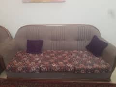 5 seater sofa set with cushions