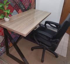 Workstation for Home - Table + Chair
