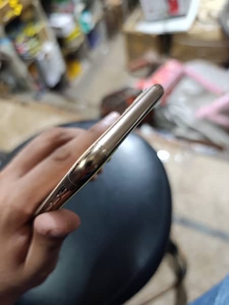 iPhone 11 Pro Max PTA 1