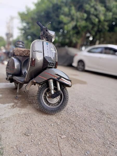 Vespa LM 150cc 1