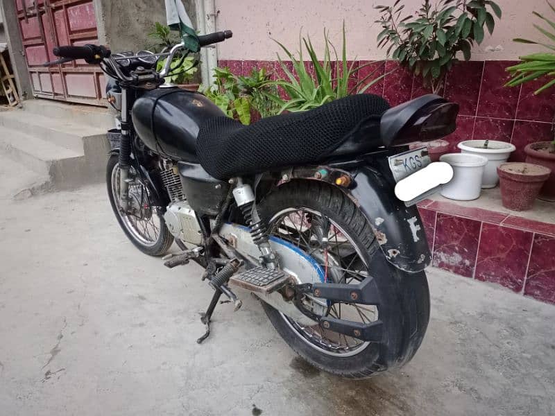 Suzuki GS 150cc. 4