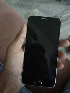 Samsung A8 3_32 bht Kamal fon hai bilkol b nai tang krta 03137111016