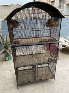3 Portions Cage For Sale With Equipment