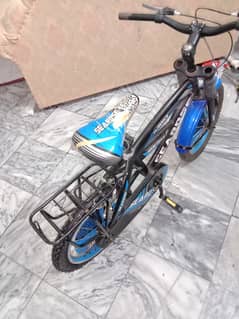 6-8years bicycle used rs 10000