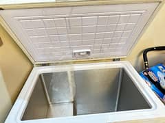 Waves Single Door Deep freezer For Sale In Good Condition