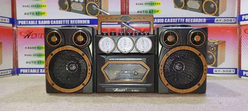 Cassette Player + 4 band Radio 100℅ brand new Clear Sound Super Bass 1