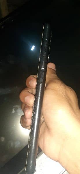 Samsung A04s selling 1