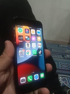 iphone 7 128gb 10 by 10 no open no repair butt bettery change . . . .