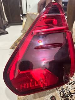 toyota revo 2022 original back light( left side)