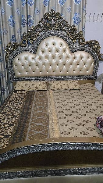 Bed Set with 2 Side tables, Dressing table & Cupboard 0