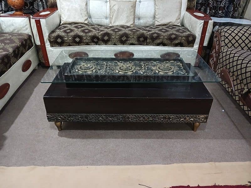 Sofa set new condition 3