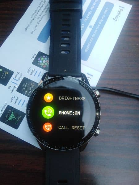 YOLO FORTUNER SMART CALLING WATCH 1