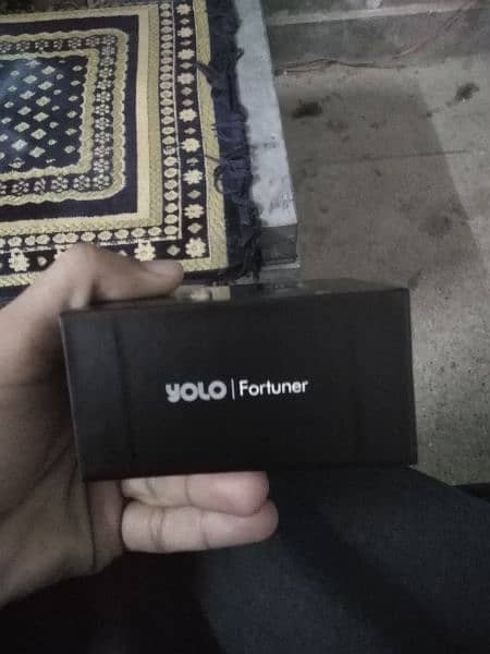 YOLO FORTUNER SMART CALLING WATCH 5