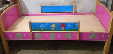 Kids bed