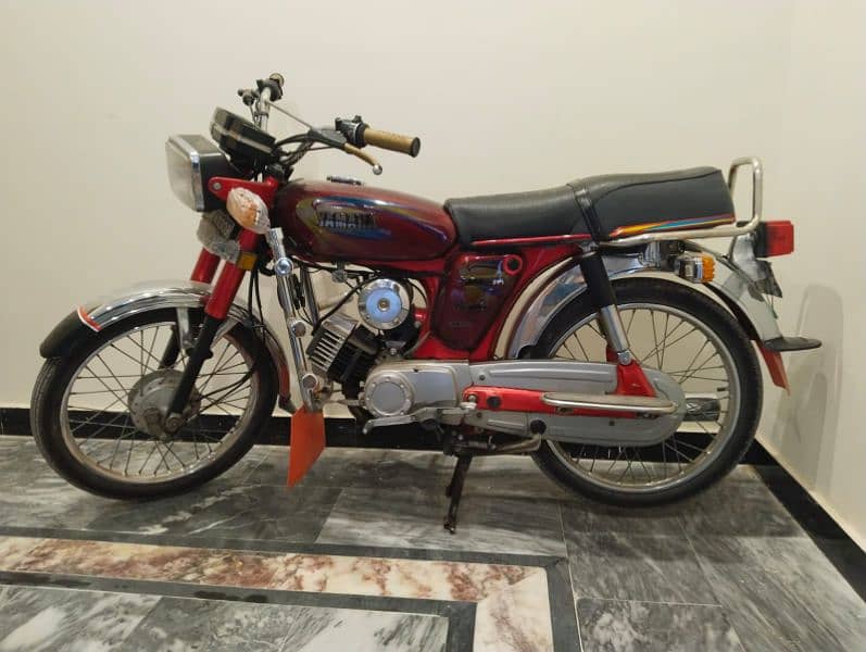 Yamaha 100 royale 11