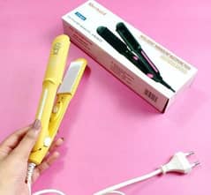 New easy to carry mini portable straightener