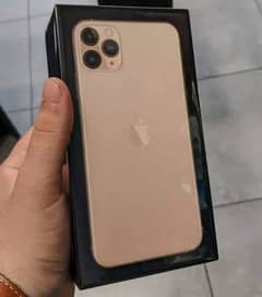 iphone 11 pro max 256 GB PTA approved My WhatsApp number 03001868066