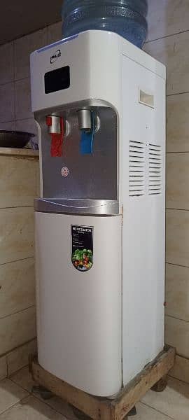 Water Dispenser 0