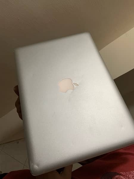 mac book pro (13 inch, late 2011) 6