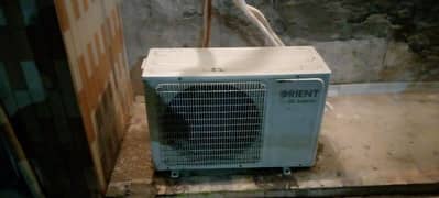 Orient 1.5 ton DC Inverter Lush condition