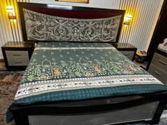 king size Bed set and dressing tabel