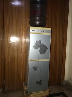 Haier Water Dispenser