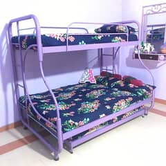 name Muhammad jamil h . . is bed 3 set Ka only price 60000 hazar h