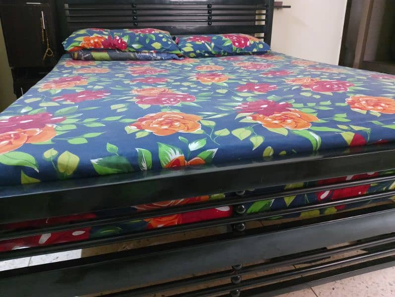 bed with mattress 3