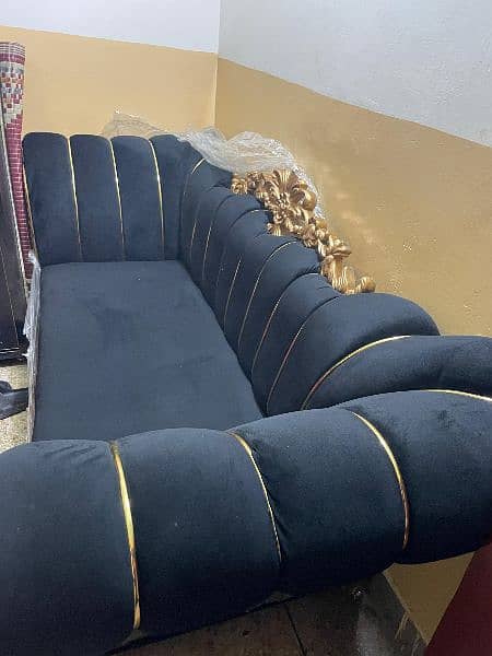 single 3 seater sofa/dewan 3