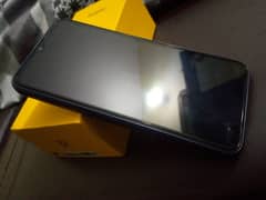 Realme C35