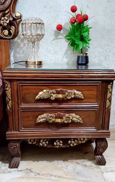 *Chiniot Wooden Furniture* *9 pieces fancy furniture set* 4