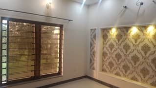 8 Marla Like New Uper Portion For Rent Bahria Town Lahore