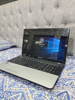 Packard Bell Laptop with Graphic Card AMD Radeon 7310HD  17 inches FHD