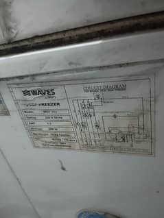 deep freezer in new condition