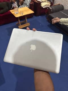 MacBook