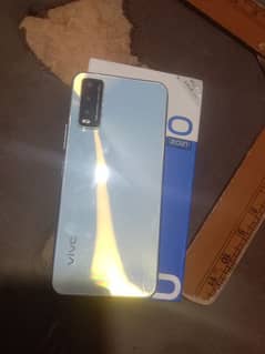 vivo y20 with box