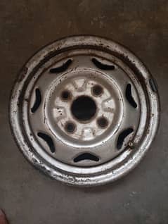 13 stapni 2 PCs in fresh condition  for 13no tyre