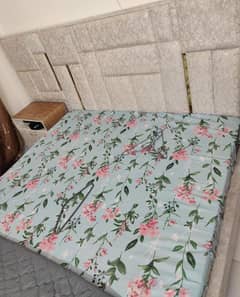 King size Bed set & dresser incheap